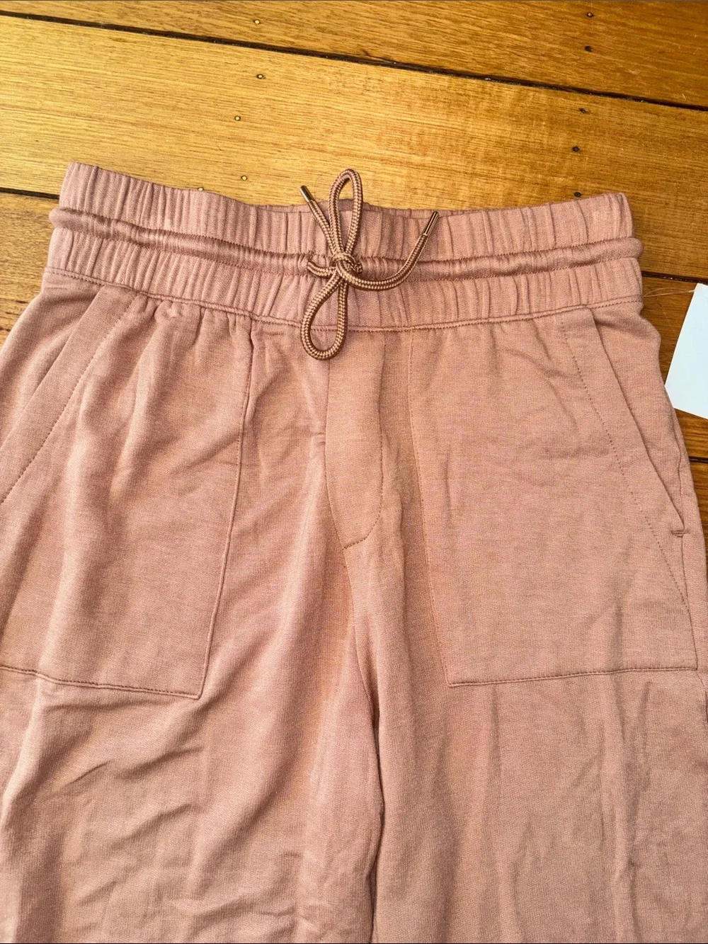Women’s matching leisure/travel set (sweatshirt & jogger) size S NWT 2 piece